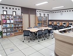 English Zone 이미지